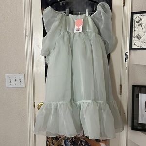 selkie milk jade french puff!! new with tags!!